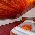 Slniecko Apartment Žiar