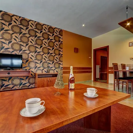 Apartmanovy Dom Slniecko * Żar