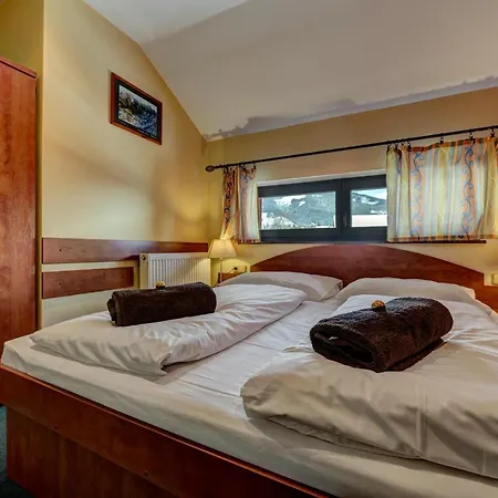 Apartmánový dom Slniečko * Žiar